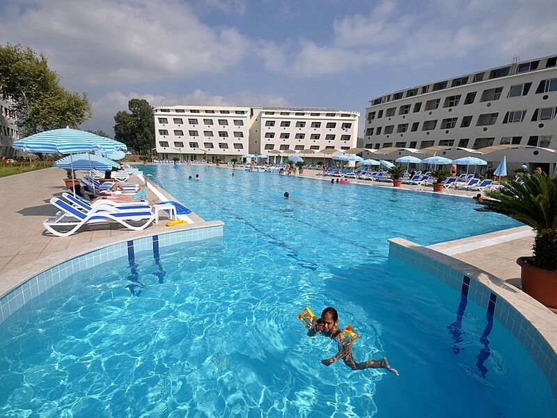 DAİMA BİZ RESORT